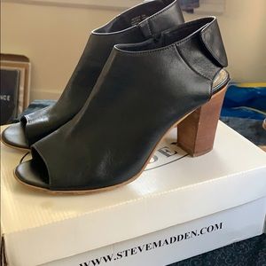 Steve Madden NonStop Black Leather Block Heels